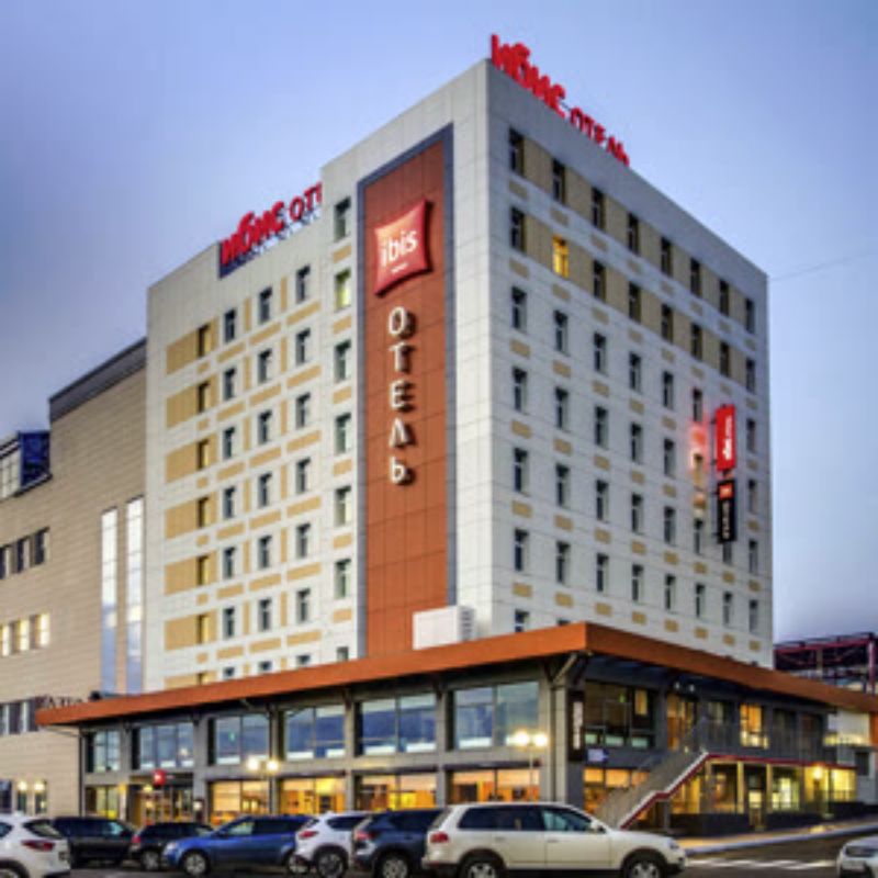 Отель "IBIS"
